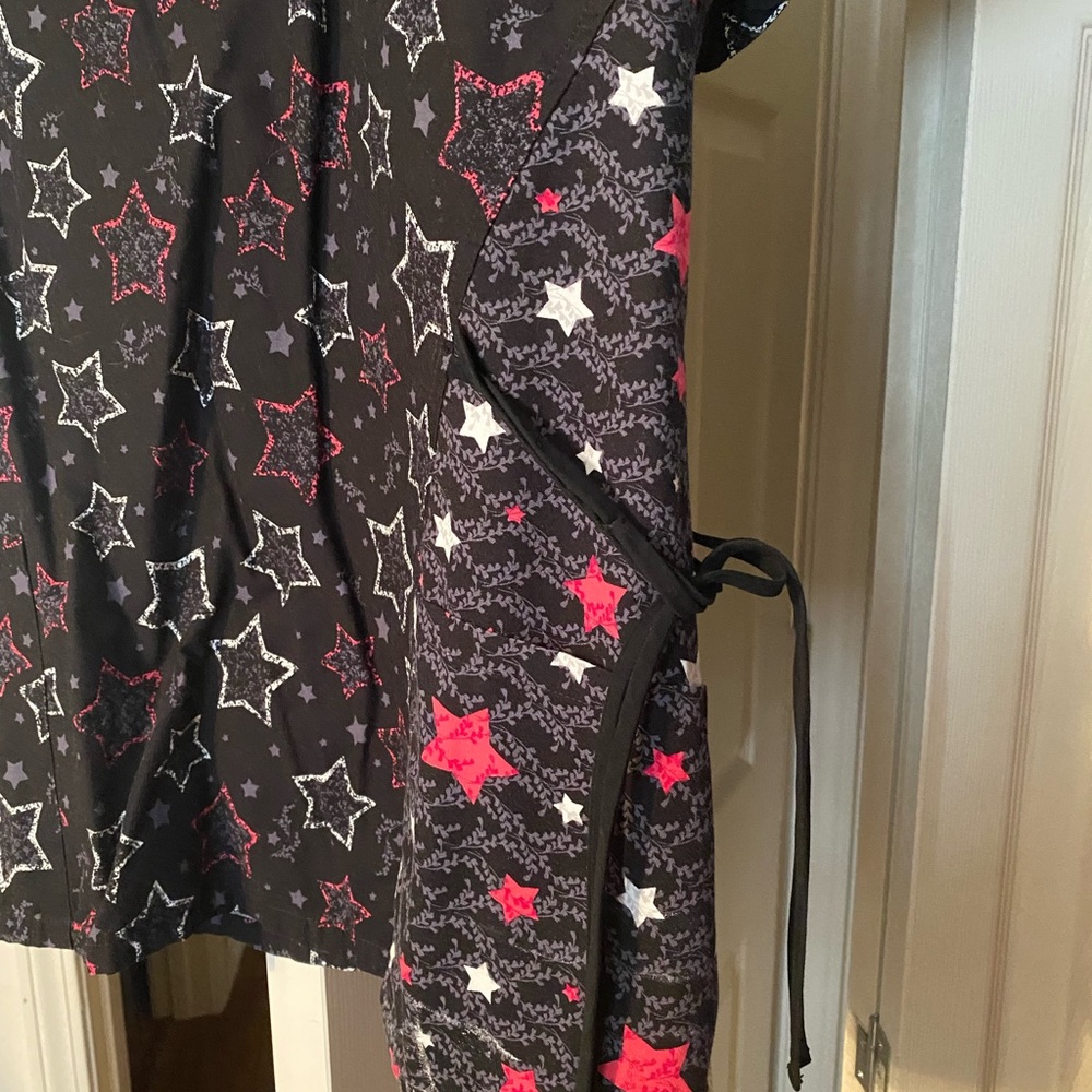 Dickies Scrub Top w/side tie and black pant (no brand on tag)